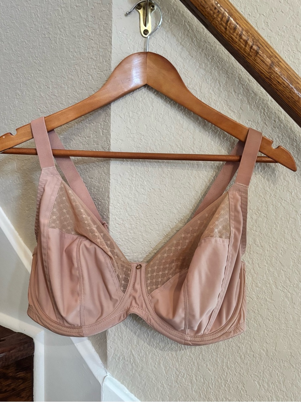 Sculptresse Women’s Soft Nude Underwire Bra, 36F